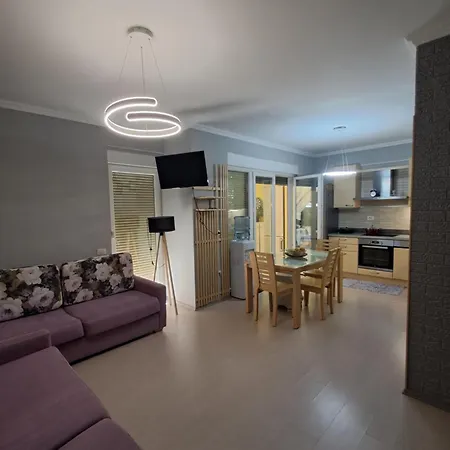 Rezidenca Eurocol Apartamento *